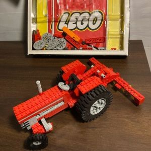 Three in one Vintage lego tractor Model number 952
